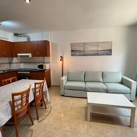 Sunset Apartment *