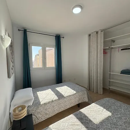 Sunset Apartment *